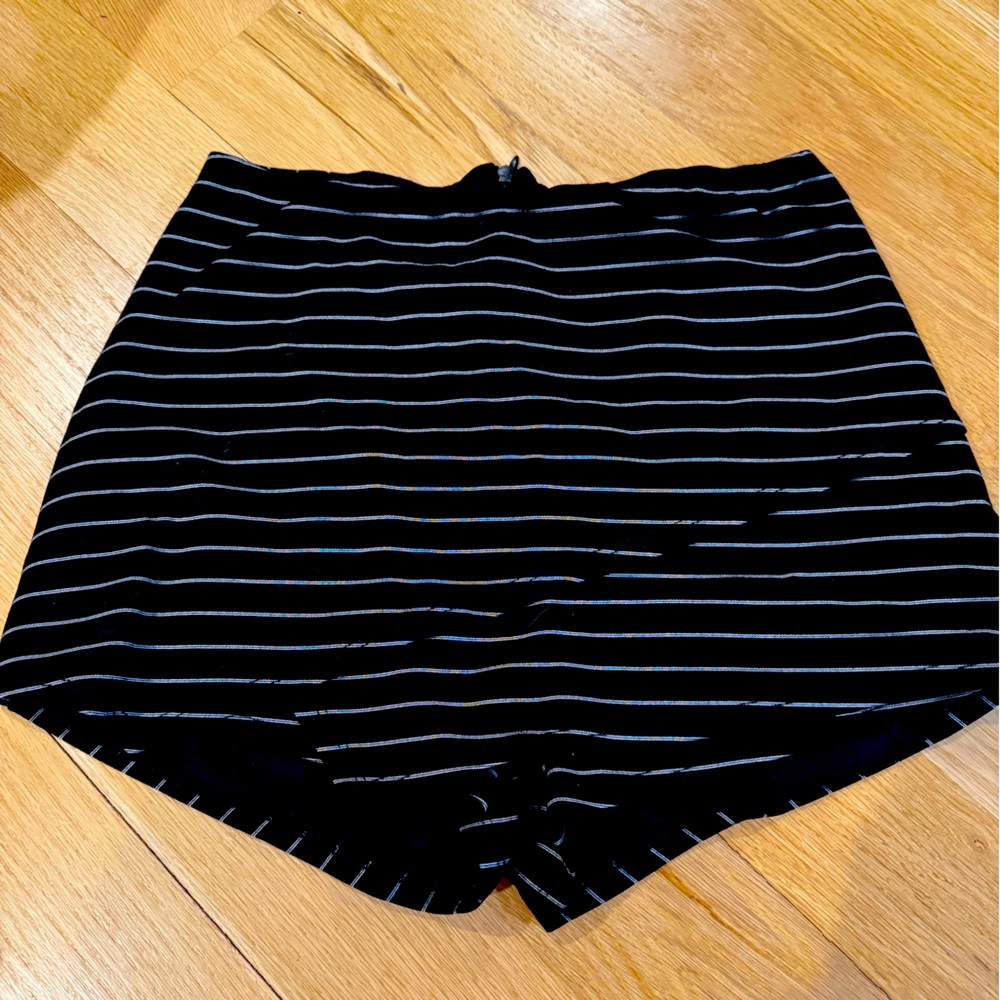 Black and white pinstripe micro skort (lulus)